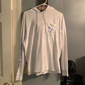 Southern tide pull over